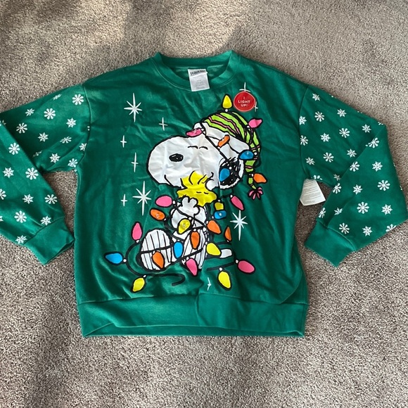 Peanuts Snoopy Christmas Lights Sweatshirt SIZE M - Picture 1 of 6